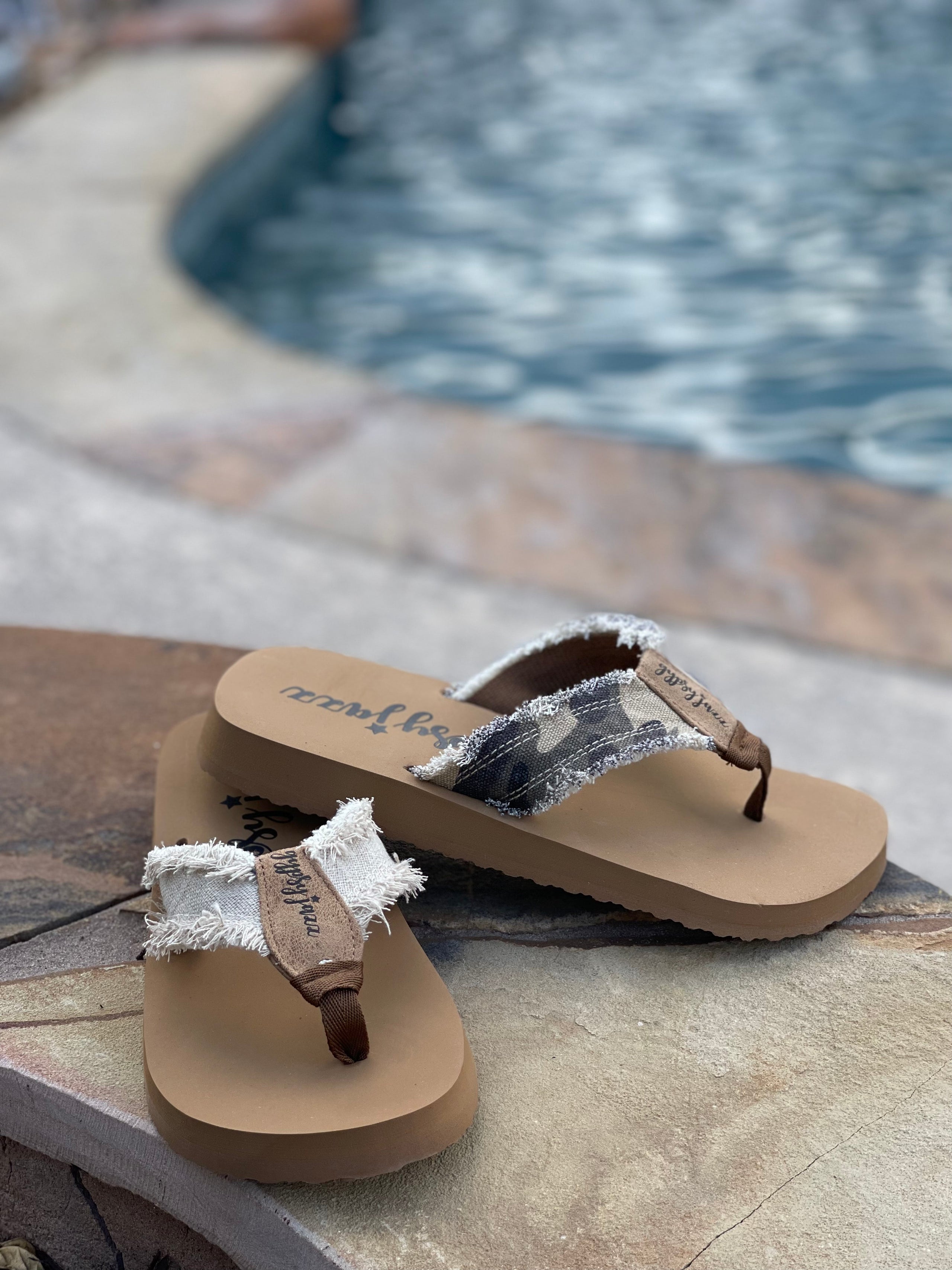 Gypsy flip hot sale flops